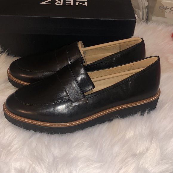 Naturalizer Adiline Loafers - Picture 9 of 12